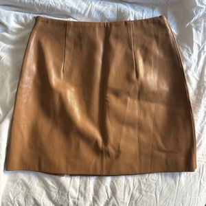Oak + Fort Faux Leather Skirt